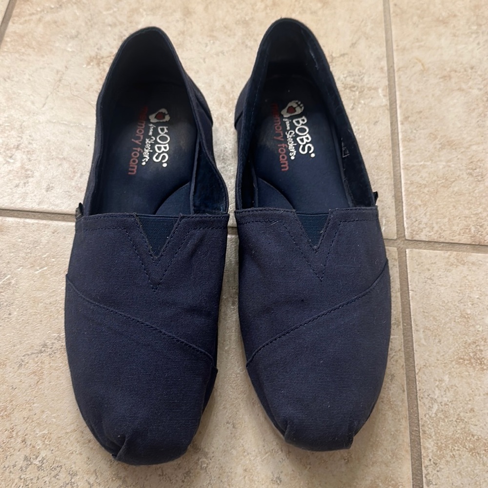 Women’s Size 9.5 Navy Blue Bobs